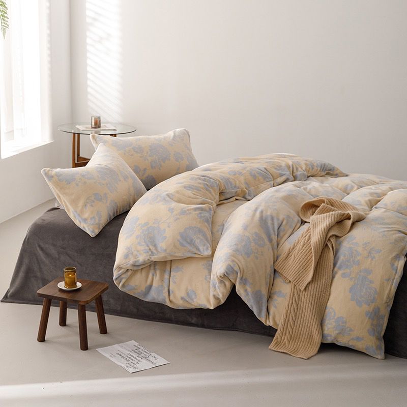 Duvet Piel de Durazno Estampado Flores Vintage Azules + Sábana Plana